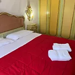 Pensión Welcome To Royalclass Venecia