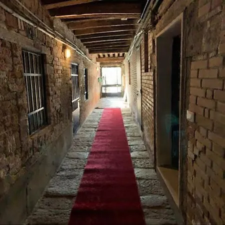 Welcome To Royalclass Pensjonat