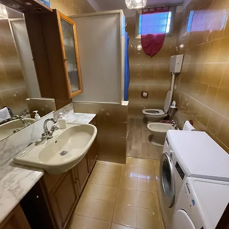 Welcome To Royalclass *