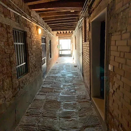 Welcome To Royalclass Guest house