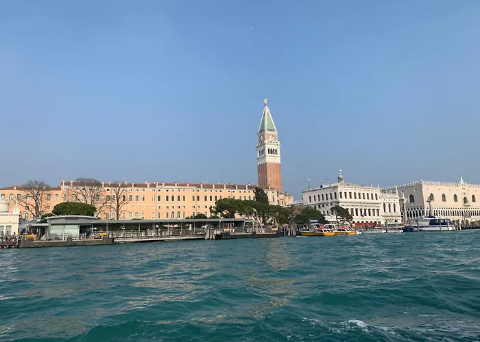 Welcome To Royalclass